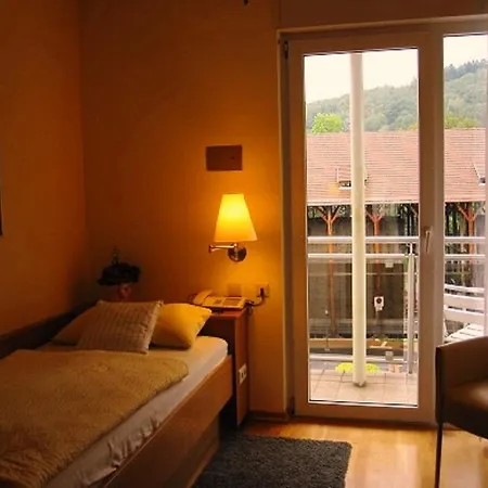 Gastehaus An Der Toskana Therme 3* 바트오어프